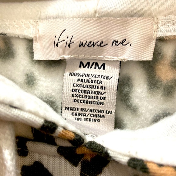 WHITE CHEETAH PRINT PULLOVER HOODIE~NWOT~MD-FRONT POCKET - Picture 5 of 6